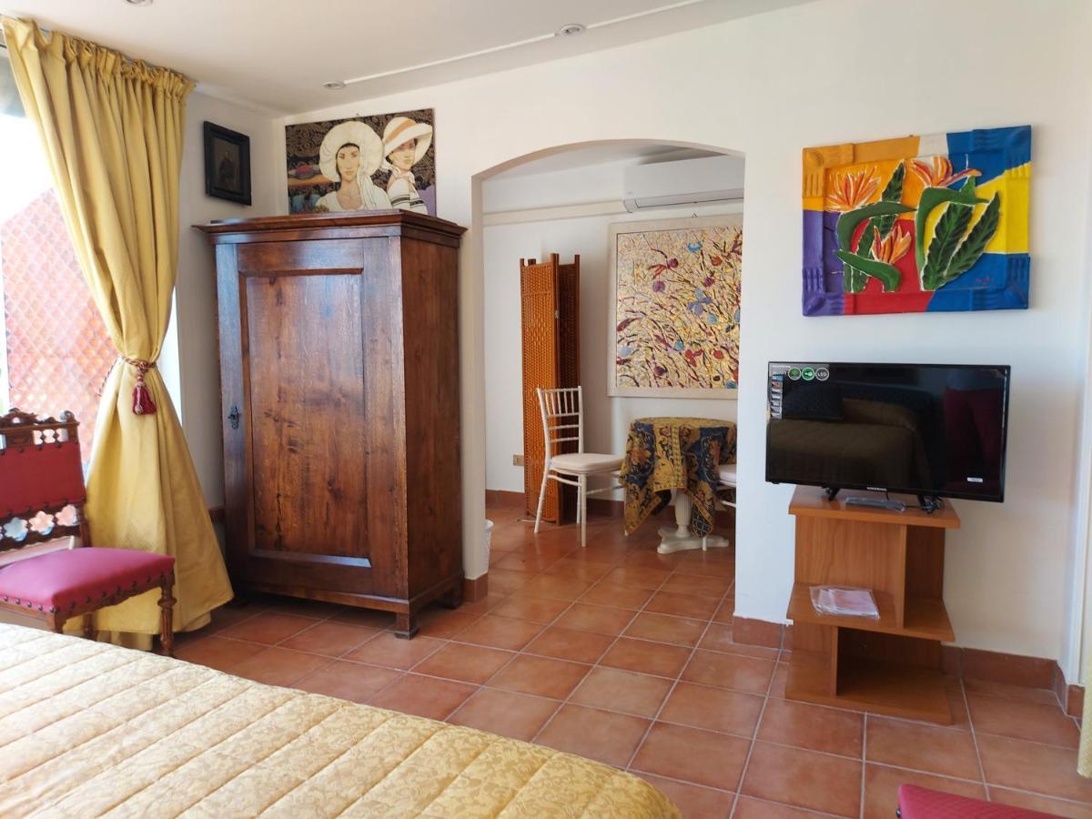 Il Mecenate Suite D'Autore Palermo Exterior foto